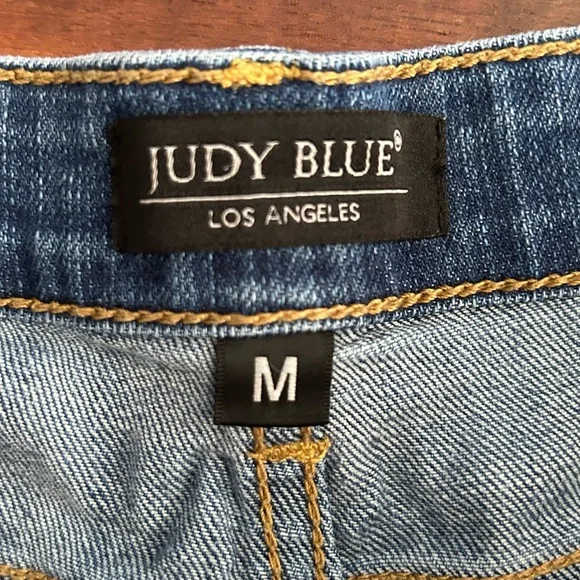 Judy Blue Tulip Distressed Jean Shorts Layered Leg Size Medium - Picture 6 of 11